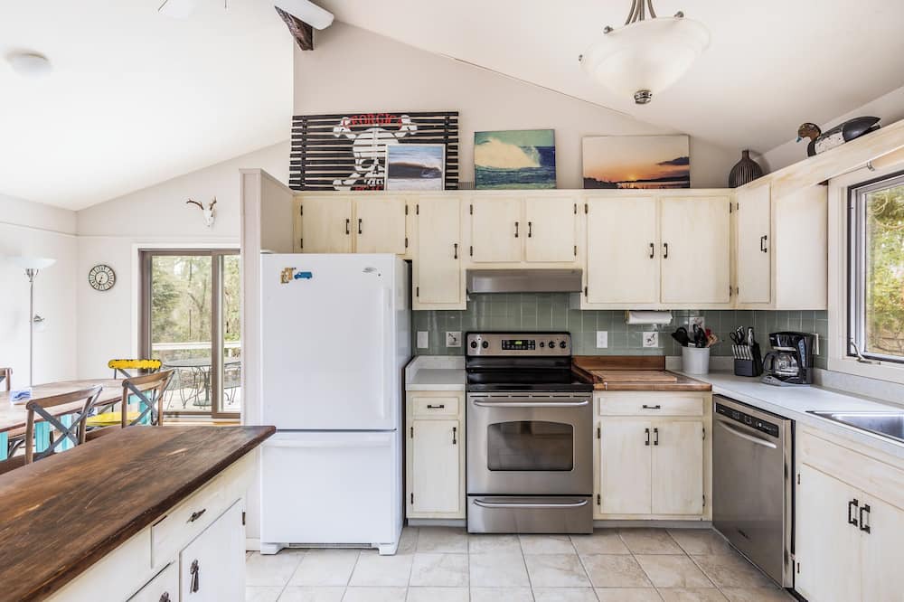 Springs Cottage | East Hampton Harbor Cottage