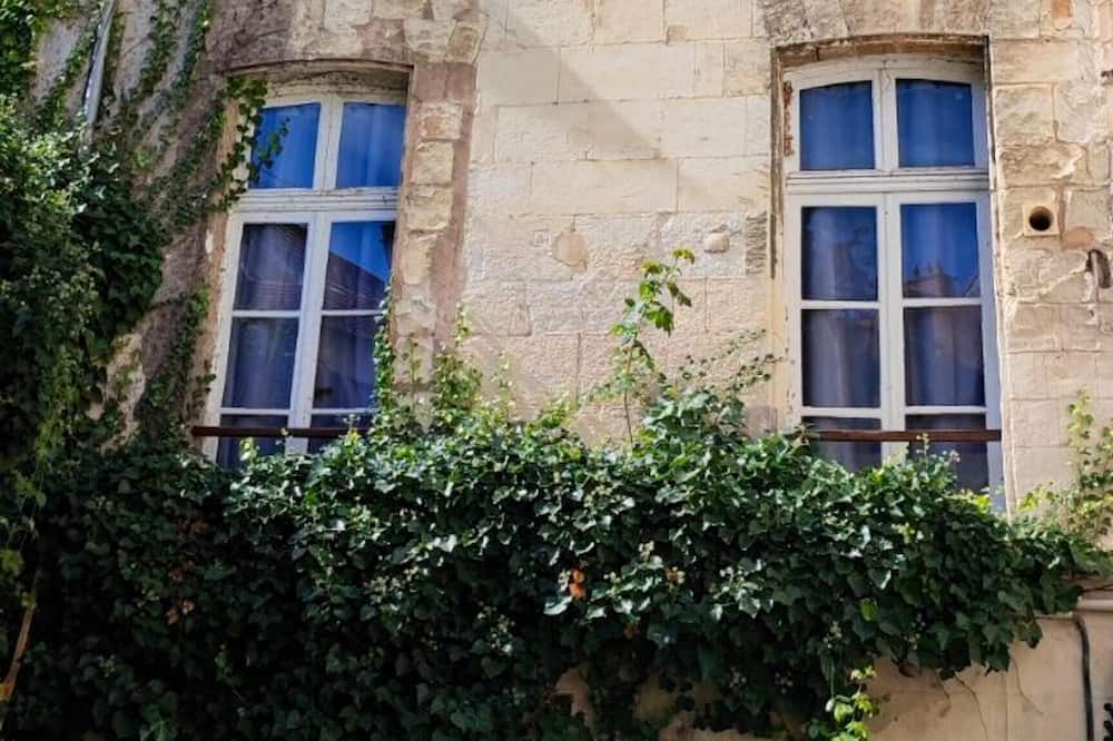 Chateau-Thierry Apartment | Homerez - Beautiful studio for 2 ppl. at Château-Thierry