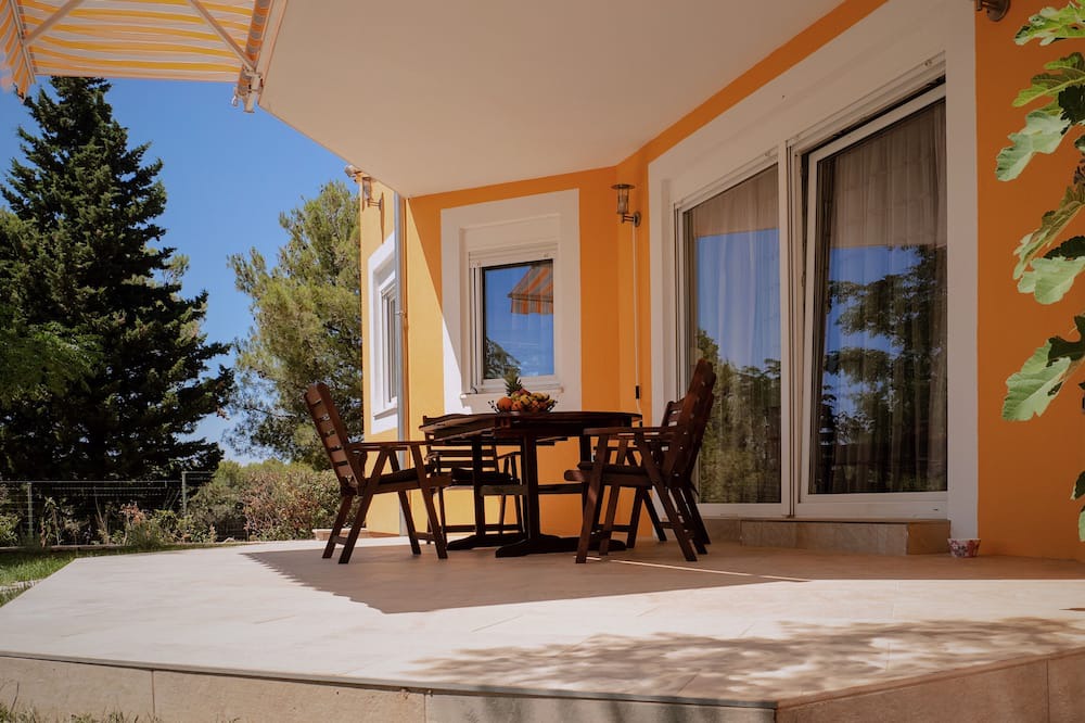 Sibenik Villa | The Millrose villa with heated pool