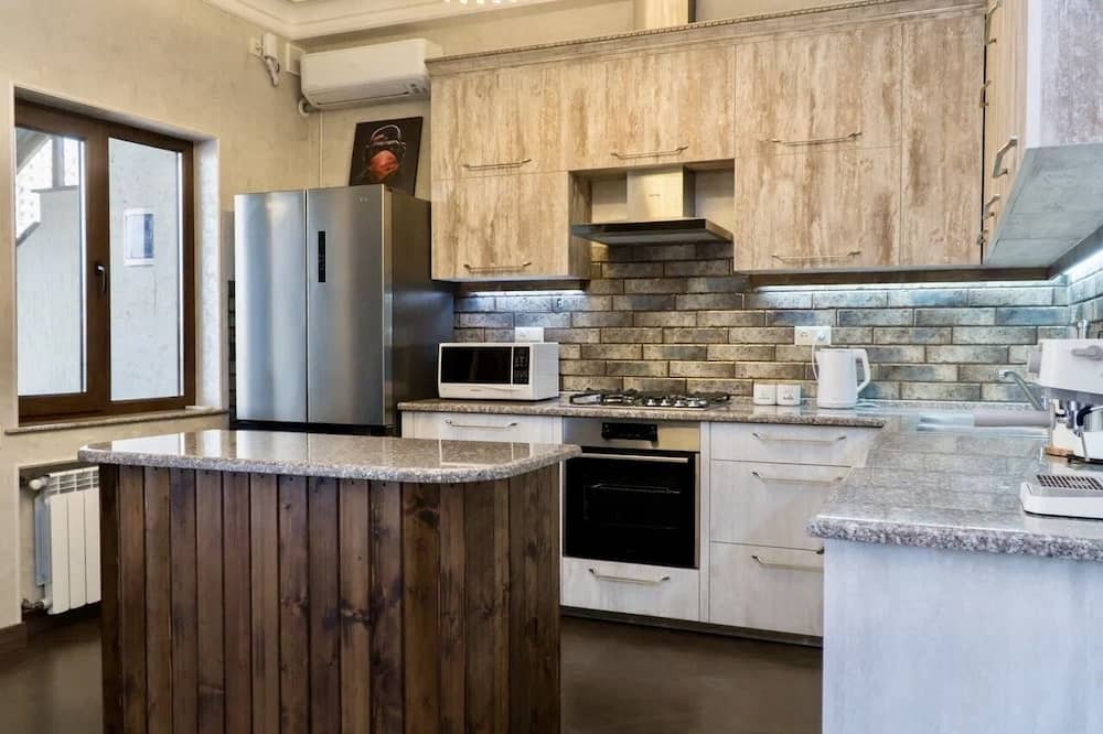 Kentron House | Photos coming soon! 5 bed/5bath house with a pool and BBQ area!