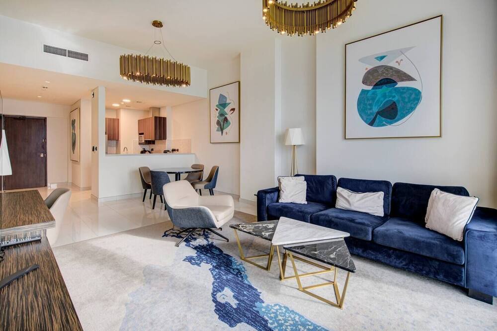 Al Sufouh 2 Apartment | Exclusive 1-Bedroom Suite with Breathtaking City Vistas at Avani Plus Palm View