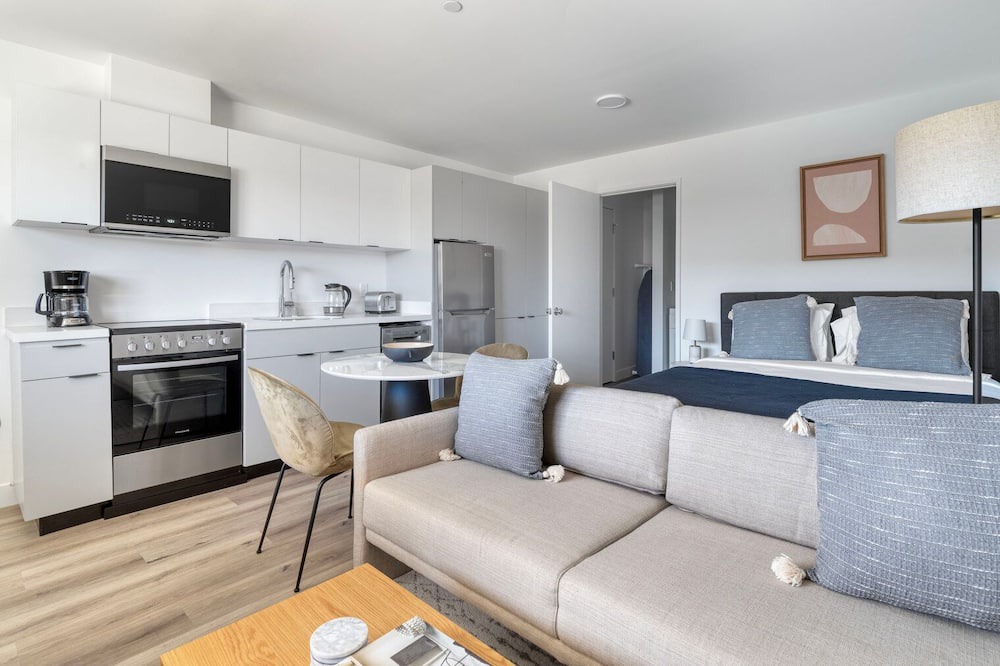 Jack London District Apartment | Modern Oakland Studio w/ A/C, near Jack London Sq, by Blueground