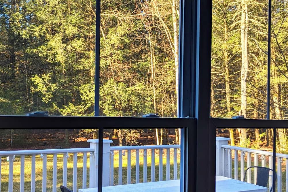 Kerhonkson House | Modern Farmhouse in the Catskill Mountains. On 7-acres of private land