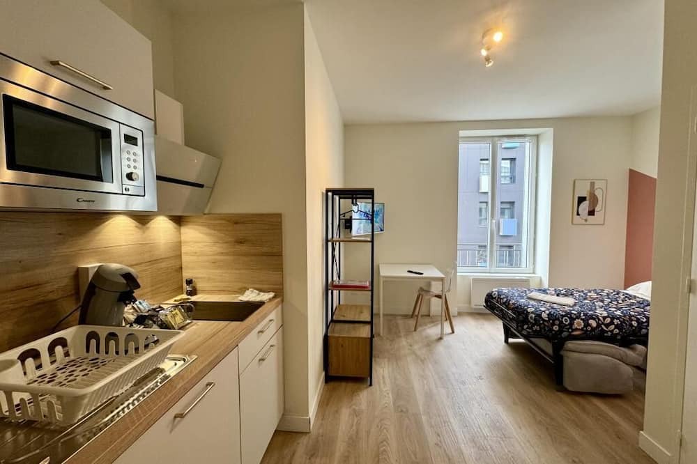 Sablon - Trudaine Apartment | Cosy Studio Bd Lafayette Tout Équipé "6"
