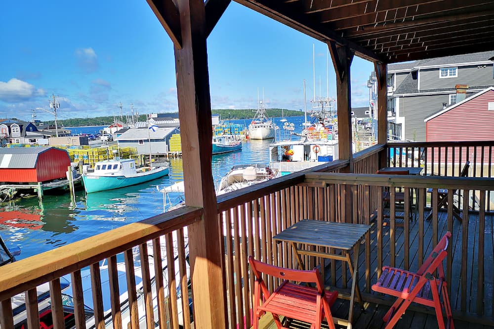 Eastern Passage Hotel | The inn at fisherman's cove