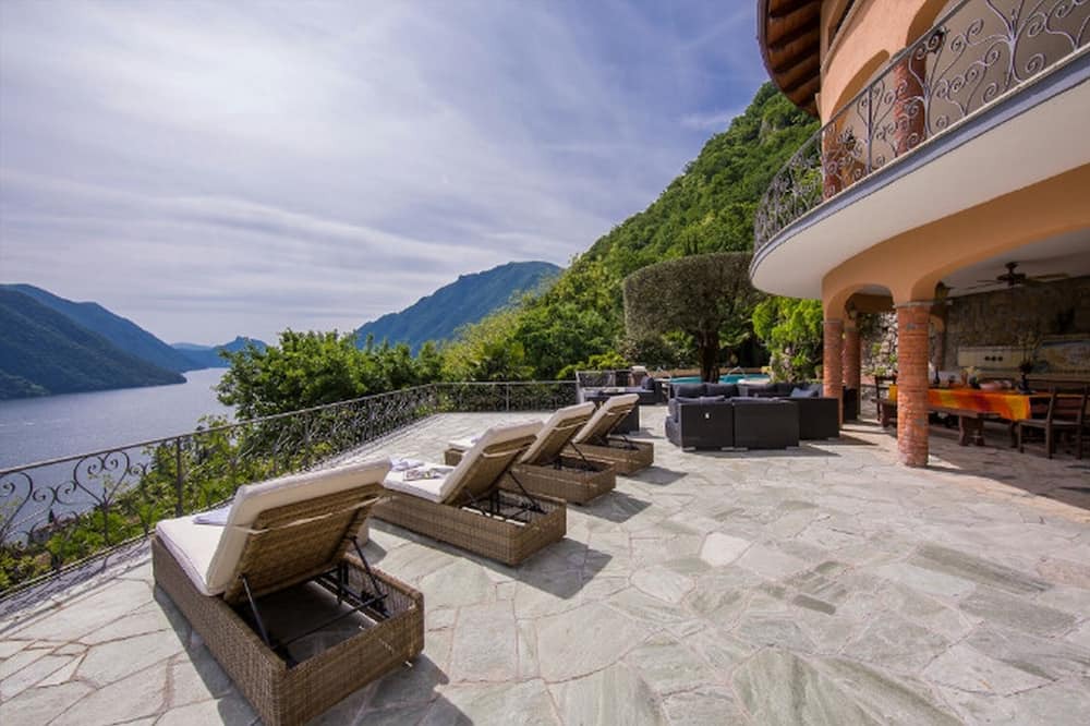 Cressogno House | Vacation home for 16 guests with 400m² in Valsolda (121083)
