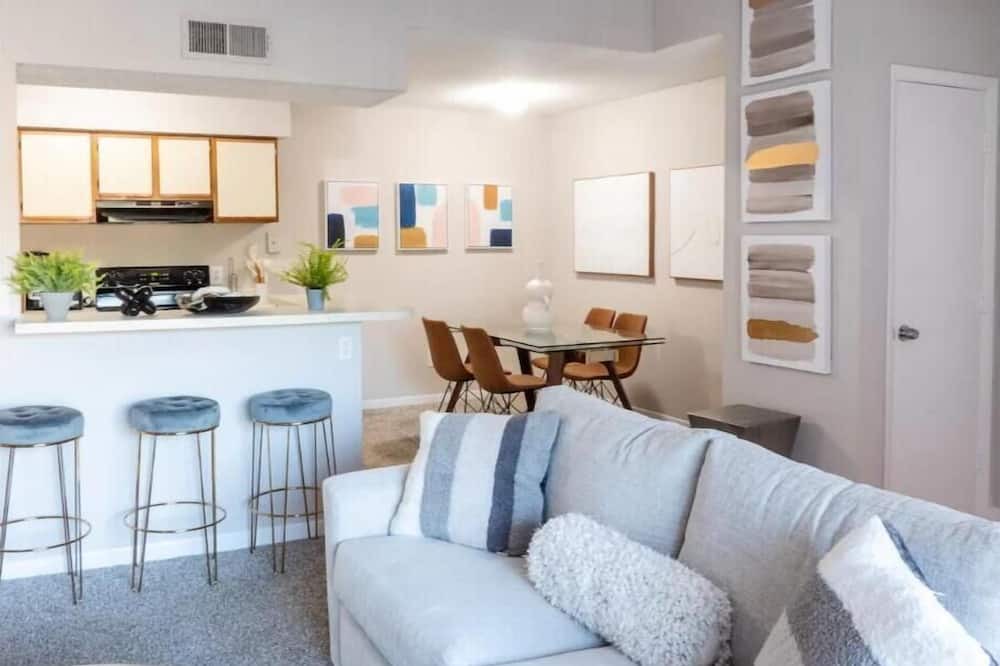 Deerfield Beach Apartment | Serene Retreat to Tivoli