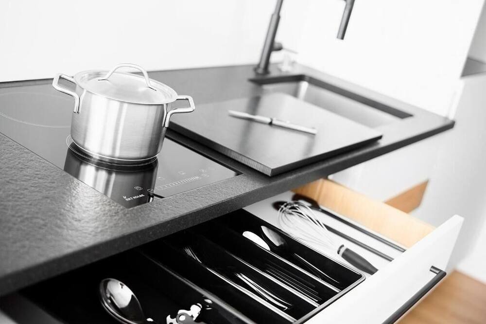 Berg Apartment | Livisit Bergpartment 28 - Doppelbettzimmer 27 qm - mit Küchenzeile und Bad