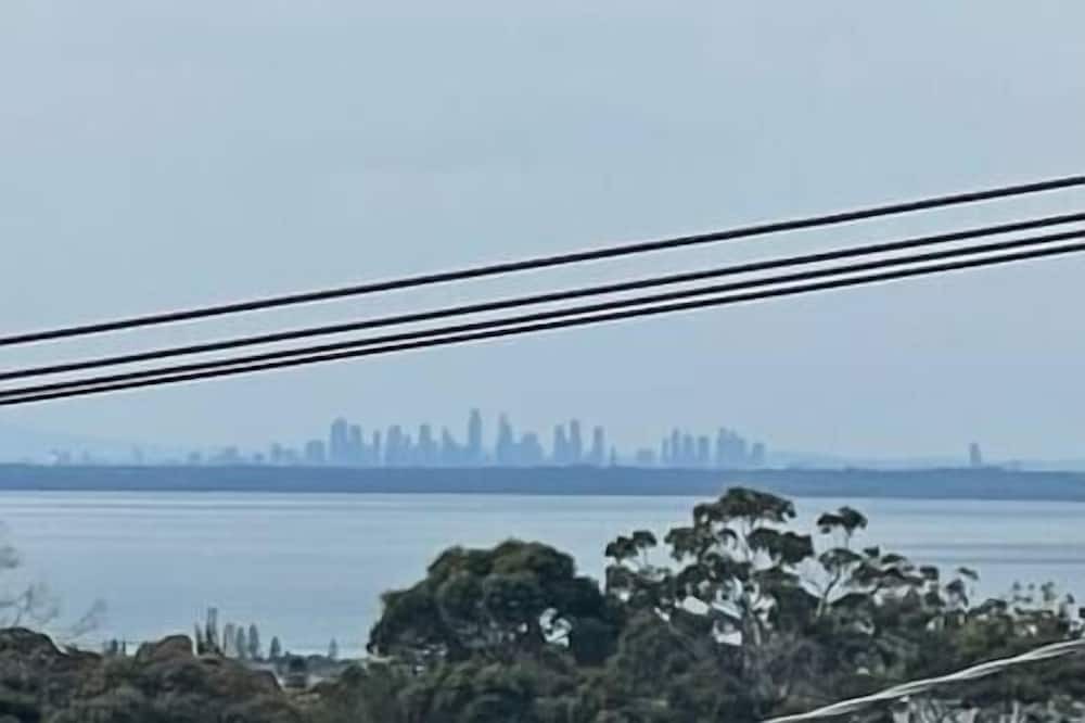 Frankston South House | MVC13 Oceanview 4B2B Two-story House with Big Balcony!