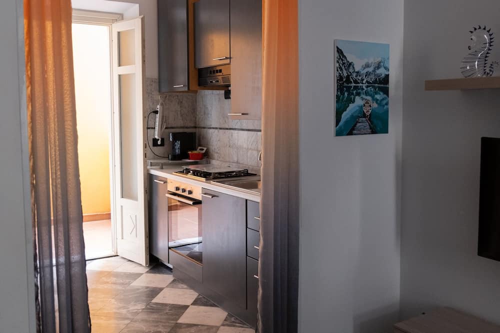Marina di Carrara Apartment | Ampio Monolocale A Pochi Passi DAL Mare