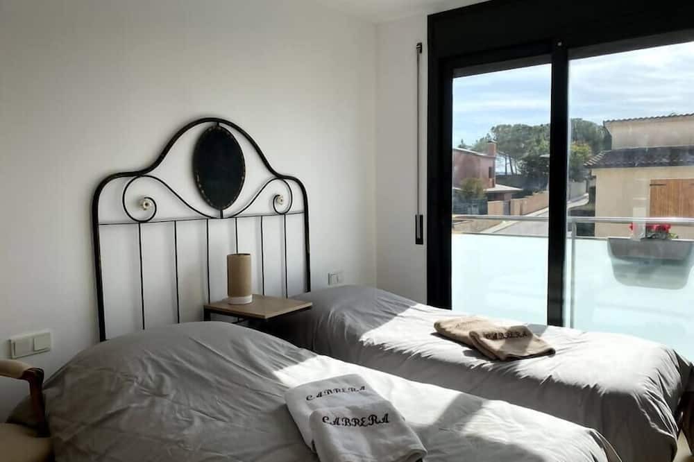 Santa Coloma de Queralt Apartment | Flat Cabrera , familiar home.