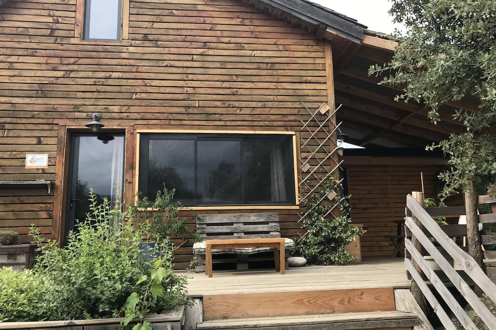 Saint-Andre-Capceze House | Maison Avec vue Panoramique sur les Montagnes
