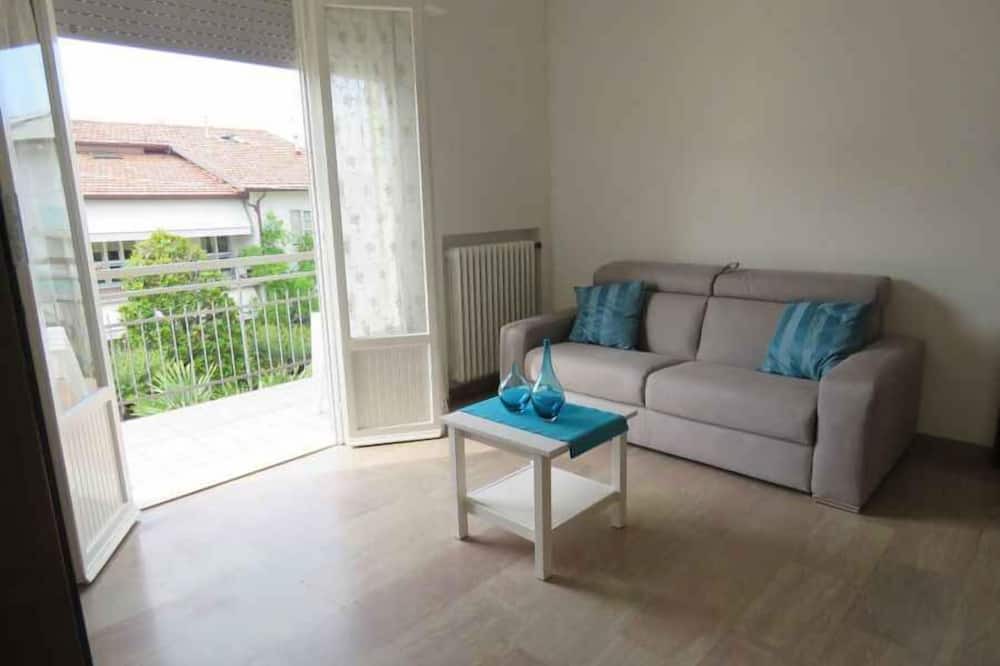 Fogliano Marina Apartment | Holiday apartment 700m from the sea