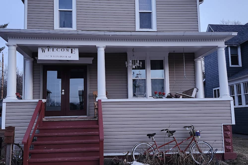 Ishpeming Apartment | Superior Stay and Play. Bright and cheery full size apartment near trails