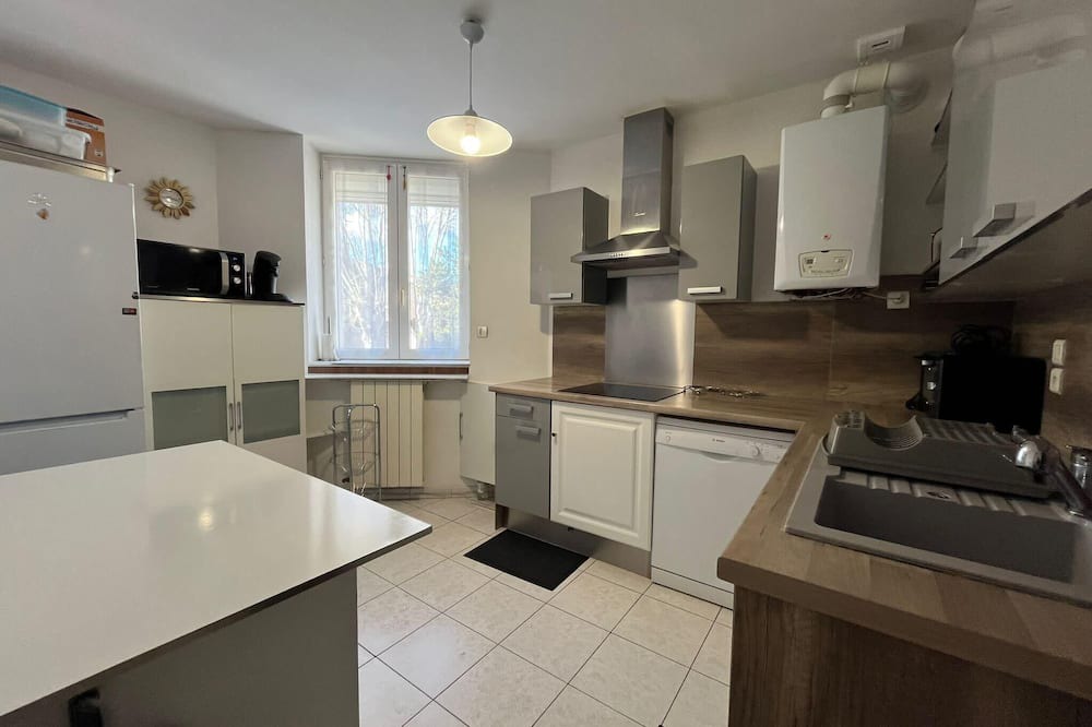 Les Halles - Valliere Apartment | Spacious cocoon in Narbonne