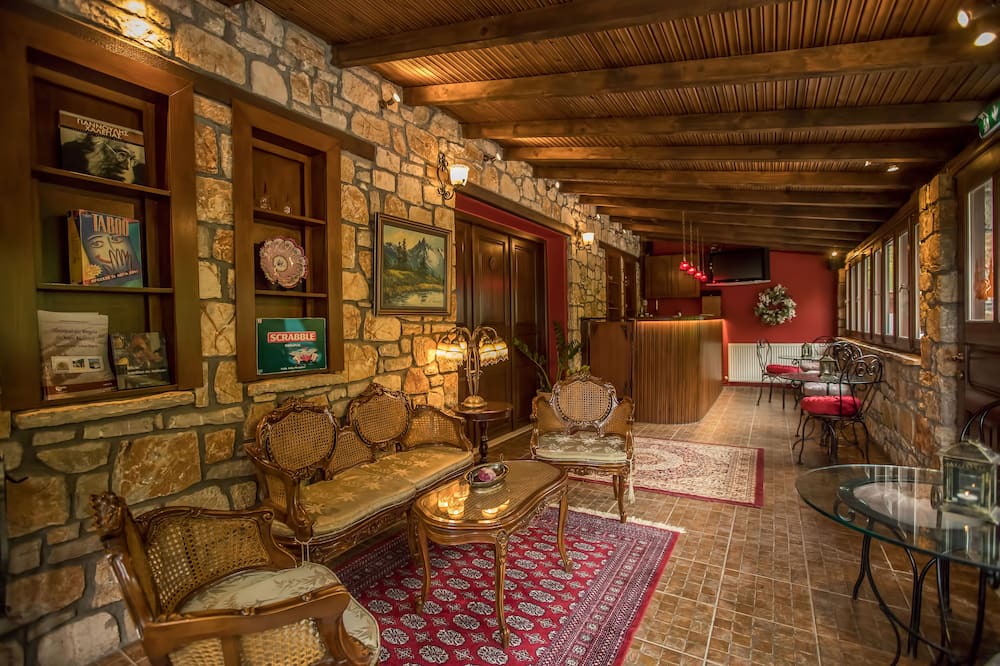 Lake Plastiras House | Ersis