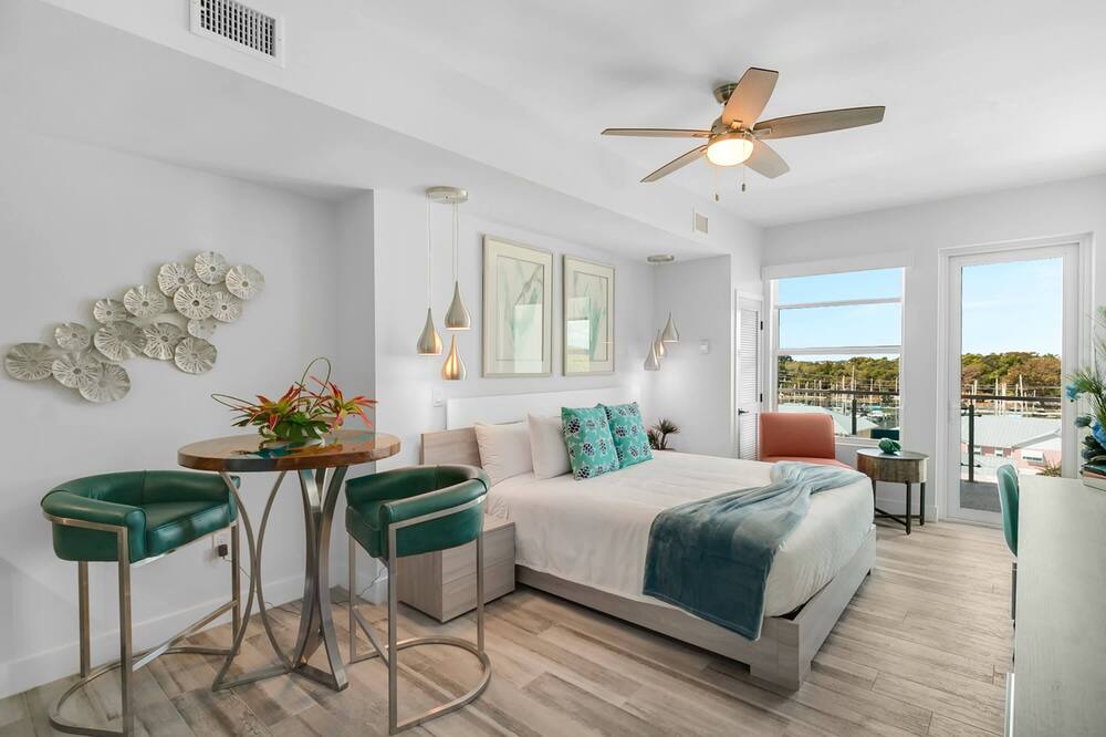 Merritt Island Condo | Portside Elite Summar