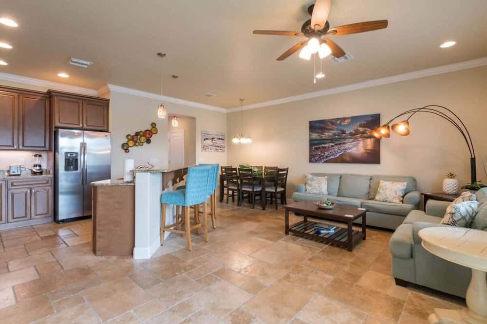 Merritt Island House | Cape Crossing Resort & Marina