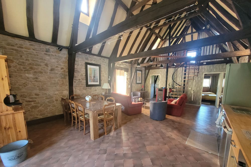 Balaguier-d'Olt House | Gîte de Charme Jusqu'à 7 Personnes Près du Lot