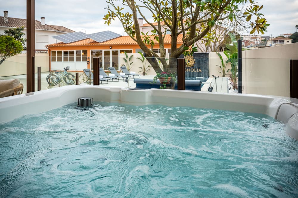 Vieira de Leiria Villa | Luxury Villa- with private pool, jacuzzi, play room and much more to discover