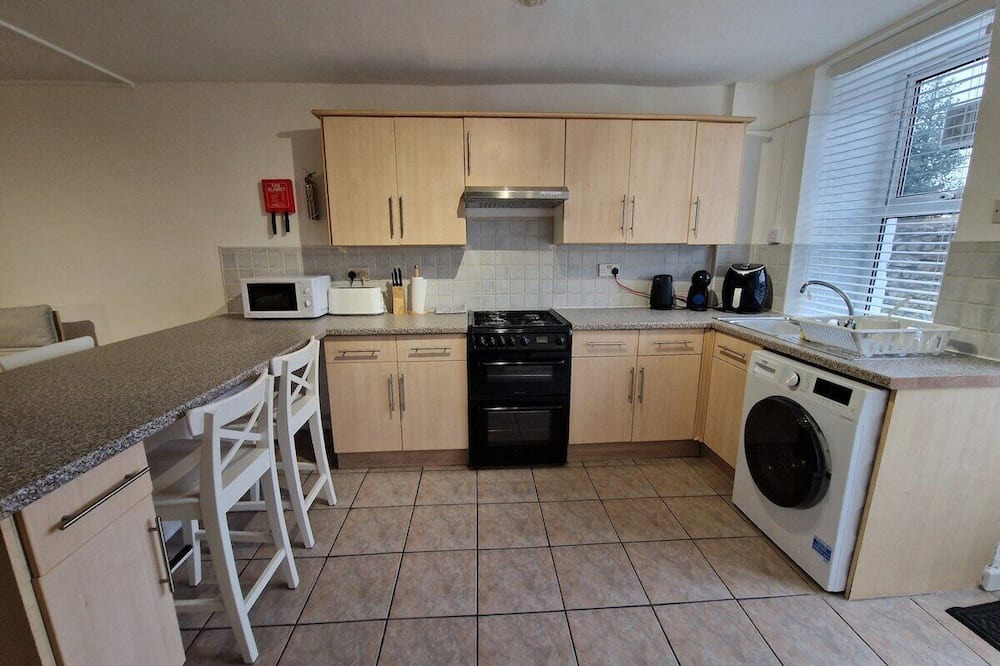Merthyr Tydfil House | Ground Floor Apartment TaffTrail