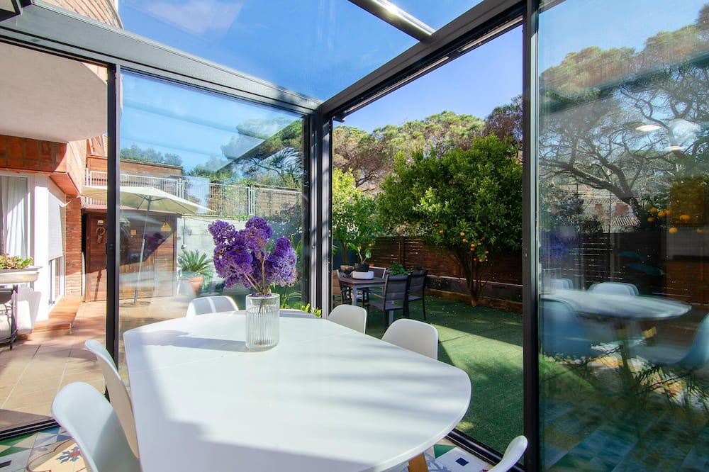 Sant Andreu de Llavaneres House | Casa Cabot - Casa Piscina Comunitària - Sant Andreu de Llavaneras- Maresme