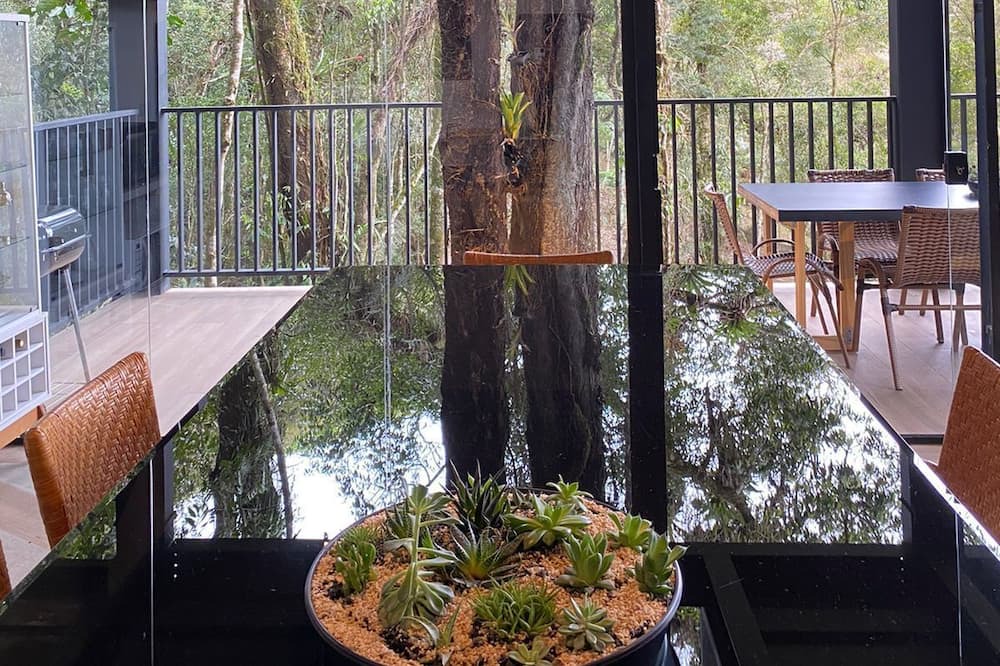 Campos do Jordao Cottage | Casa da Mata - Unique Stay em Campos com Muito Estilo no Meio da Natureza