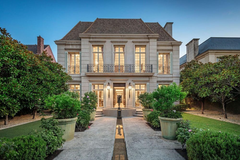 Armadale North Villa | Most Impresive and Architecturally home