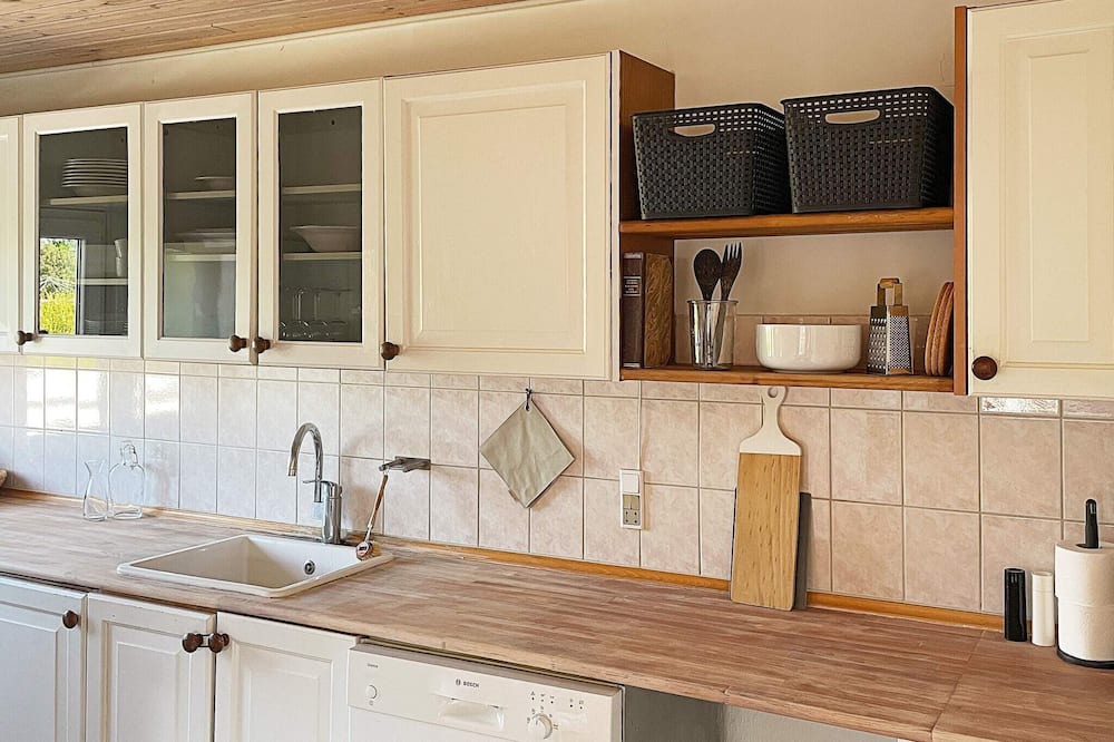 Rodbyhavn House | 6 person holiday home in Rødby