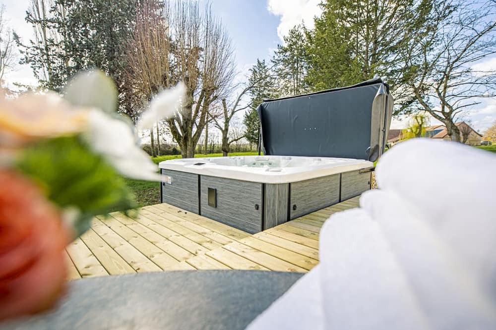 Saulcet Cottage | Gite Saulcet, 3 bedrooms, 6 persons