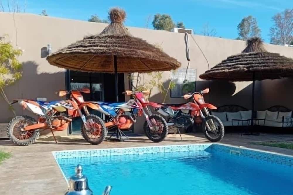 Douar Sidi Youssef Ben Ali Villa | Villa B à 5km du Centre