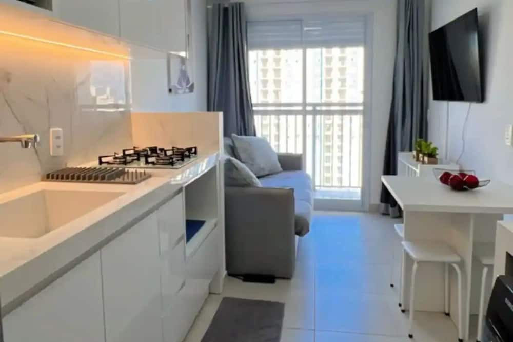 Panamby Apartment | Chácara Santo Antônio 1 Dormitório com Sacada