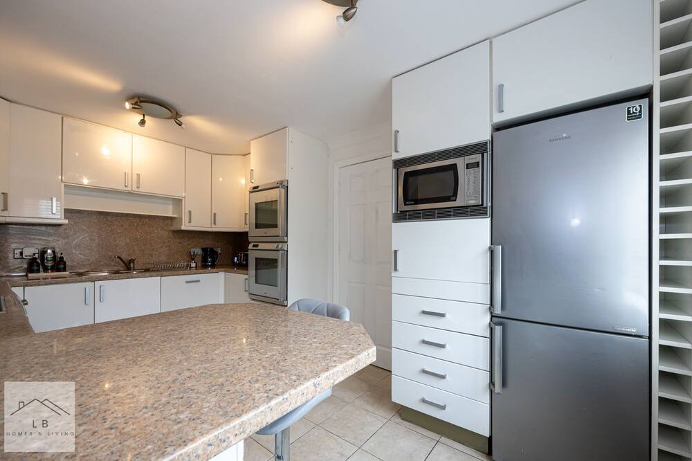 Manchester House | Comfy House | 8 Beds | 14 min to City Centre