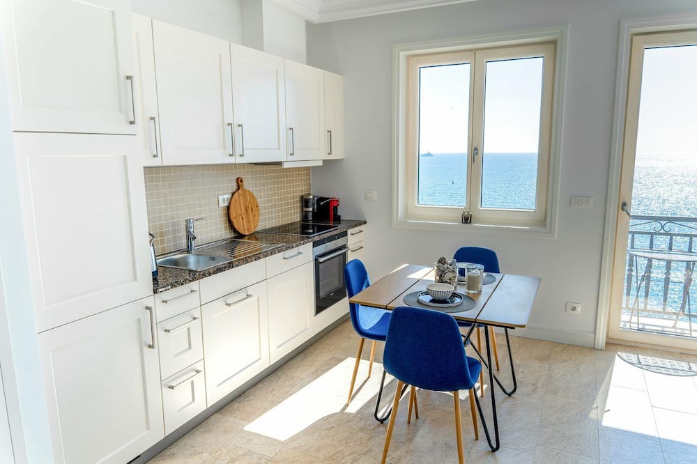Radovici Apartment | Studio with a beautiful sea view