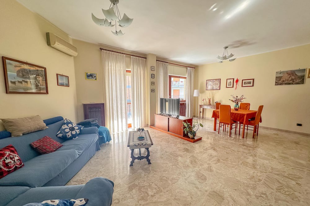 Rione Alto Apartment | Vrbo Property