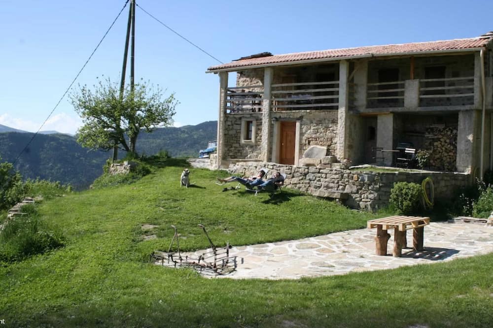 Braux House | Homerez - Nice house for 2 ppl. at Braux