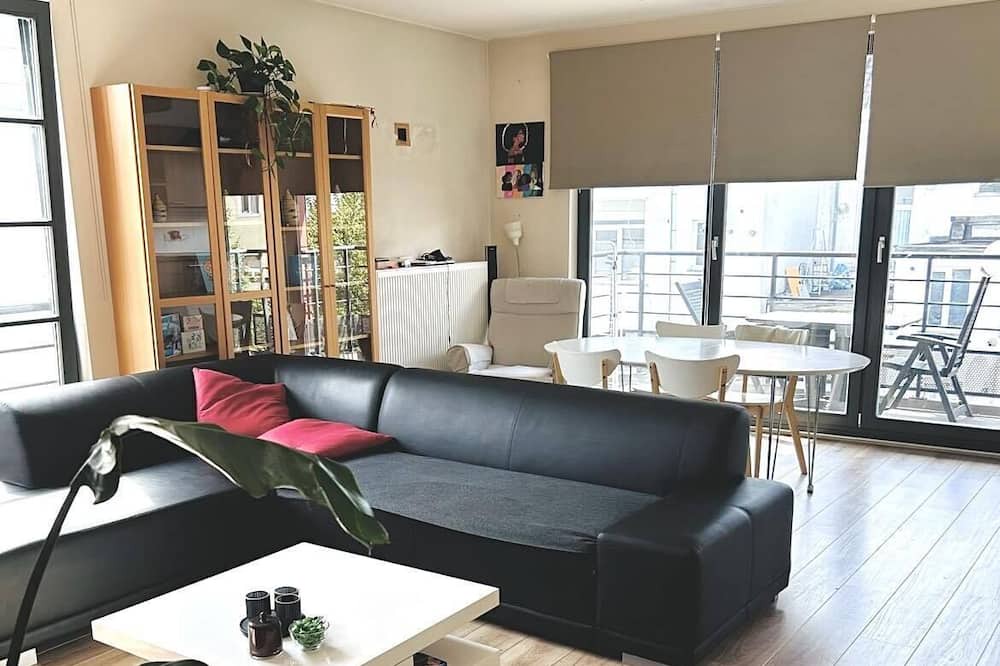Brussels Apartment | Charming Apartment - 3 min. walk from Brussel-Midi Station
