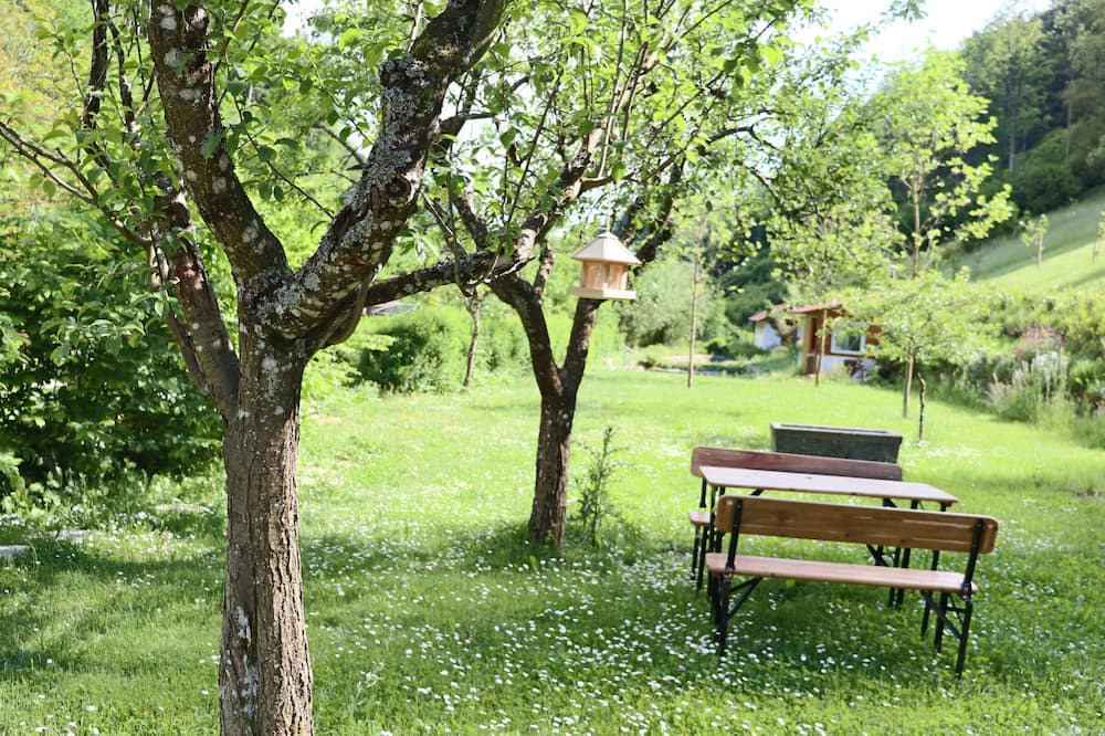 Kleines Wiesental Apartment | Ferienwohnung Belchenblick Nr. 2 Naturnah im Südschwarzwald