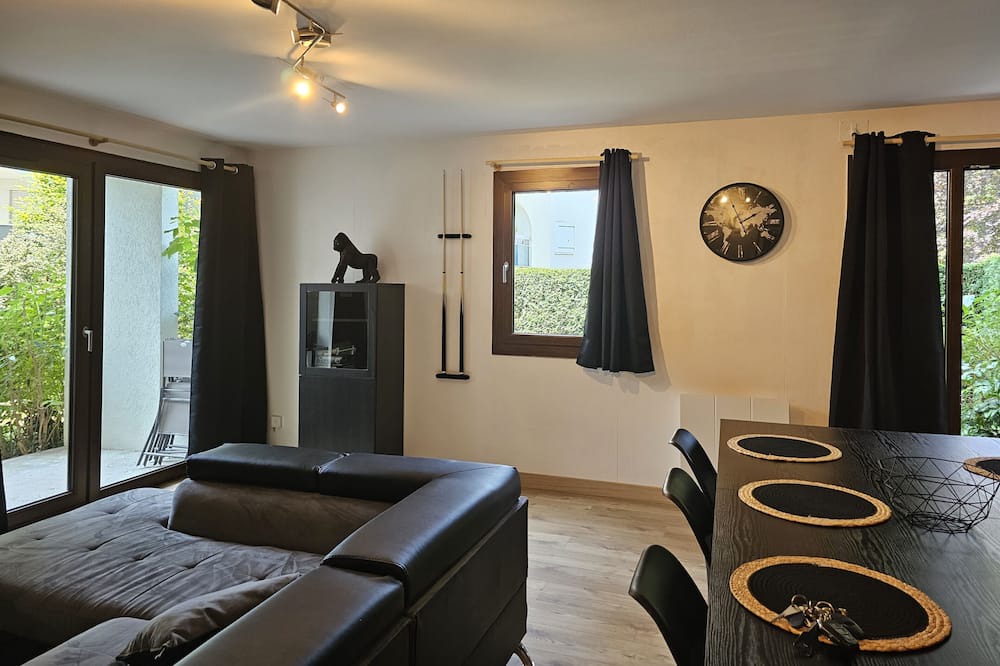 Cran-Gevrier Apartment | Nice spacious nest in Annecy