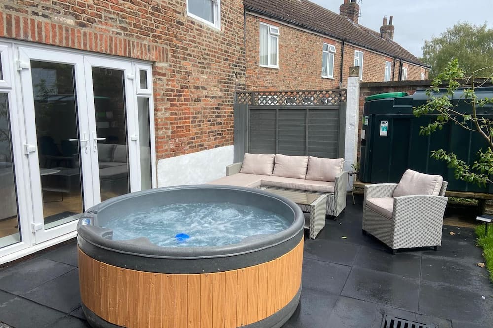 Wistow Other | Farm House North Yorkshire