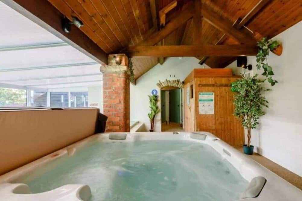 Newton-on-Rawcliffe Apartment | Modern cottage w pool in North Yorkshire