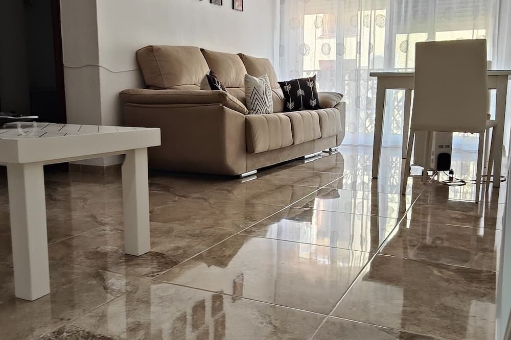 Andujar Apartment | Cuadro de la Virgen
