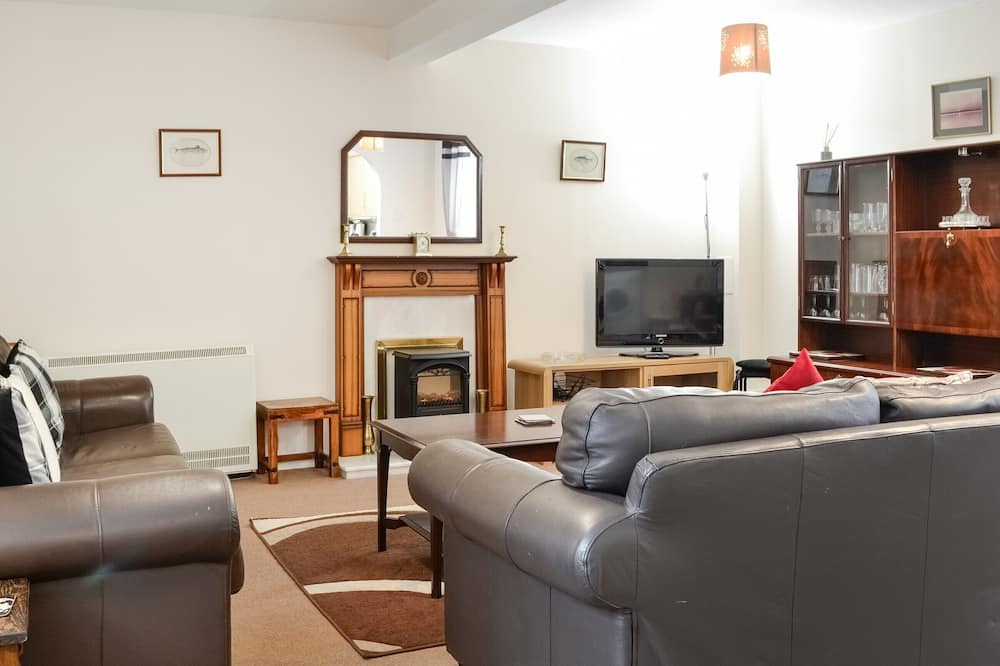Beattock Cottage | 2 bedroom accommodation in Beattock, near Moffat