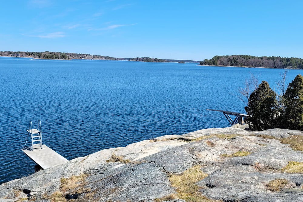 Varmdo House | Cozy vacation home with guest house in Saltarö/Värmdö in Stockholm, Sweden