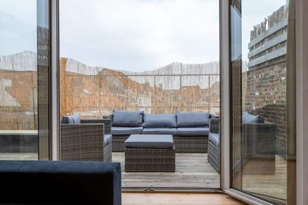Upper Town Apartment | Fabuleux Penthouse 3BR - Flagey 4