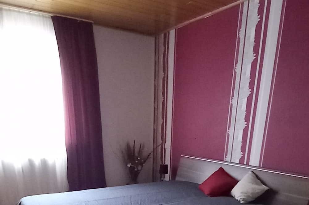 Rugendorf Apartment | Gemütliche neu Renovierte 80 m2 Ferienwohnung, Auch für Monteure