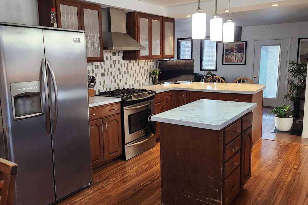 Skaneateles House | Skaneateles Vacation Home ADA Accessible