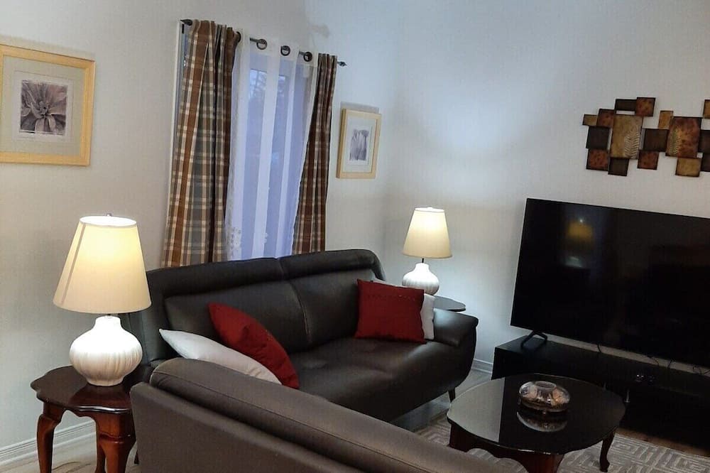 District d'Aylmer House | 7 rue court - Luxury Bran new Home in Aylmer