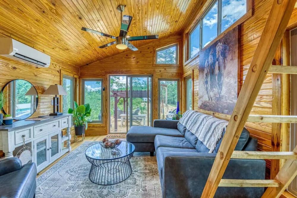 Rogersville House | 238) Perfect for couples!