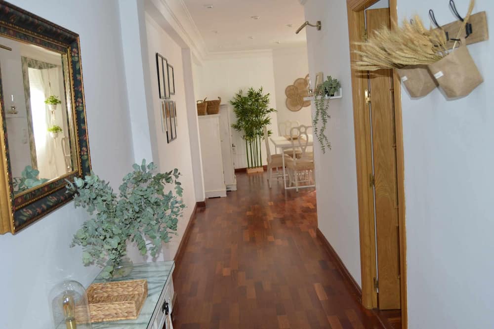 Figares Apartment | Mahonia Palacio Congresos - Parking Concertado